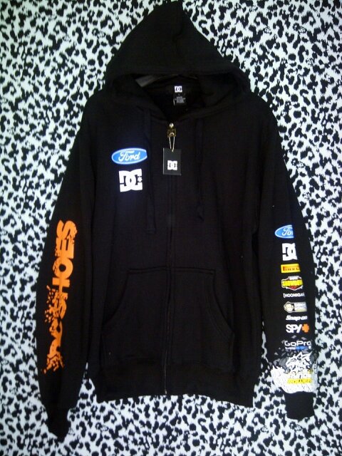 dieselstoreband's profile picture. Blog : http://t.co/CCY17fYLW1 | pin:29A5B85C & pin:291DE2E9 082118800318 & 082118800328