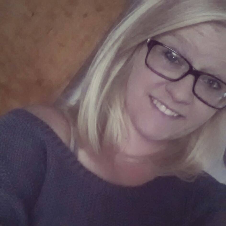 Interior design student at Mercyhurst University. From Buffalo, NY