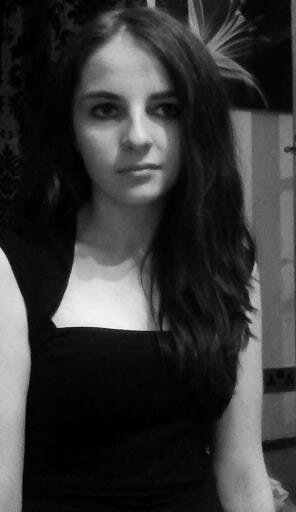 I'm Model Scene queen, i'm from London ♥