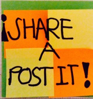 Un proyecto de la Universidad Anáhuac, Comparte lo que piensas! Una nueva manera de expresar y comunicar. ¡Sacale una sonrisa a esa persona! #ShareAPostIt