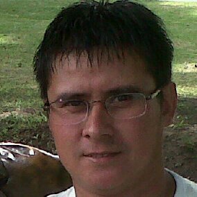Me encanta jugar a la Pelota a paleta y en cualquien tipo de canchas. 26A9E0D7