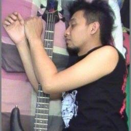 Work : Technicians in State Islamic University (UIN) Sunan Gunung Djati Bandung/
Hobby : Remote Control (RC) and music/
Bass player Demons damn & Sundality