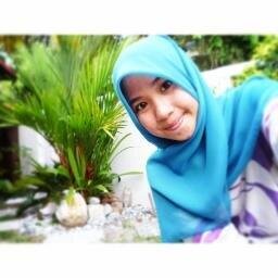 17 , islam and i wanna be a better muslimah.