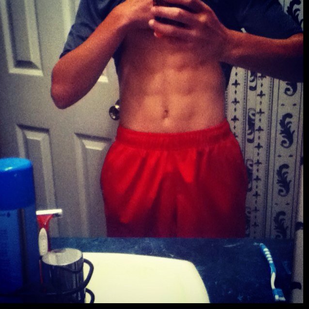 CarsonSmith32's profile picture. 