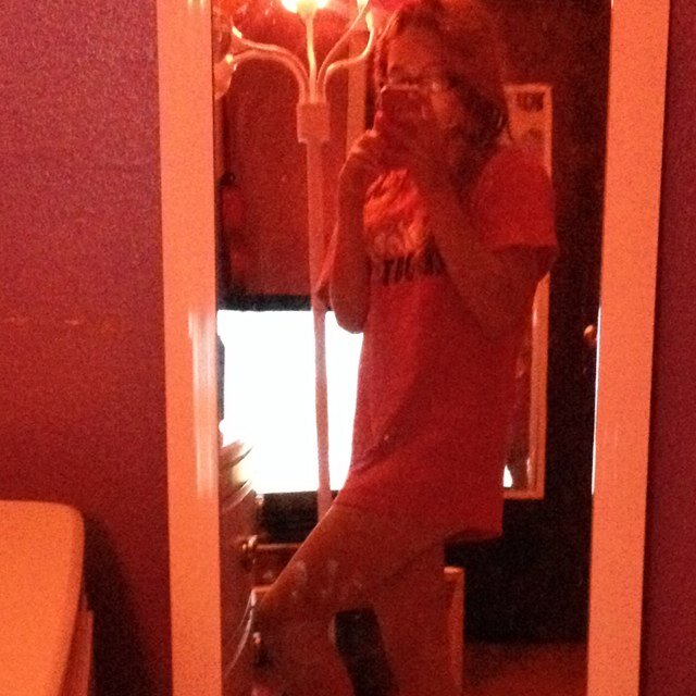 lopez_jazlyn's profile picture. My name is jazlyn lopez ,favorit color blue , im 16 and im frm la feria and I'm single my phone number 9562454229