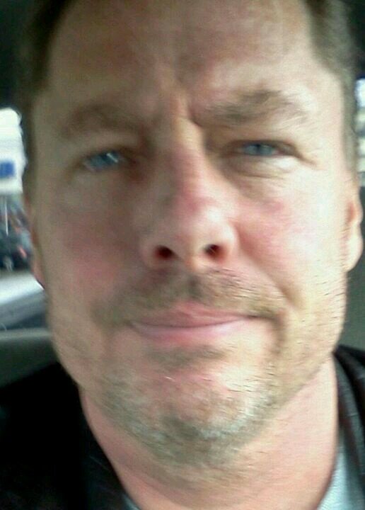 Single father of Mandii Moore :-) and UFO Enthusiast