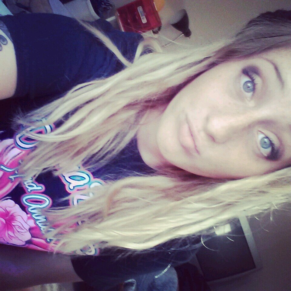 Kueen_ofHearts's profile picture. Grind Hard Shine Hard.