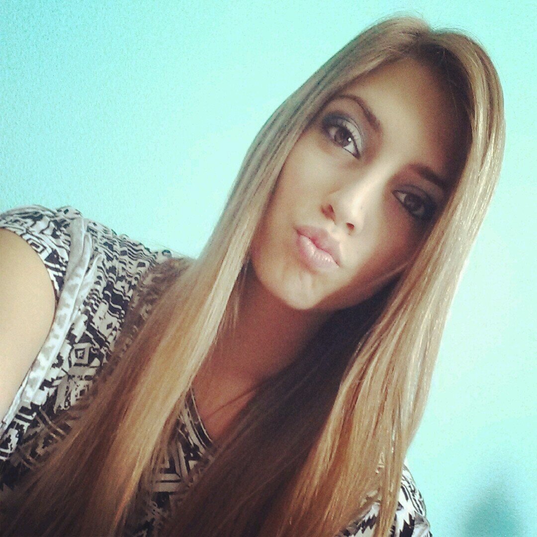 Konagirl4life's profile picture. ❤ ❤ ❤ ❤