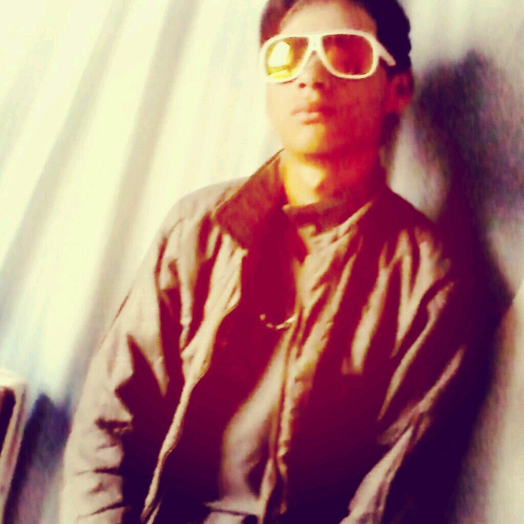 Te amar mim faz feliz. :)