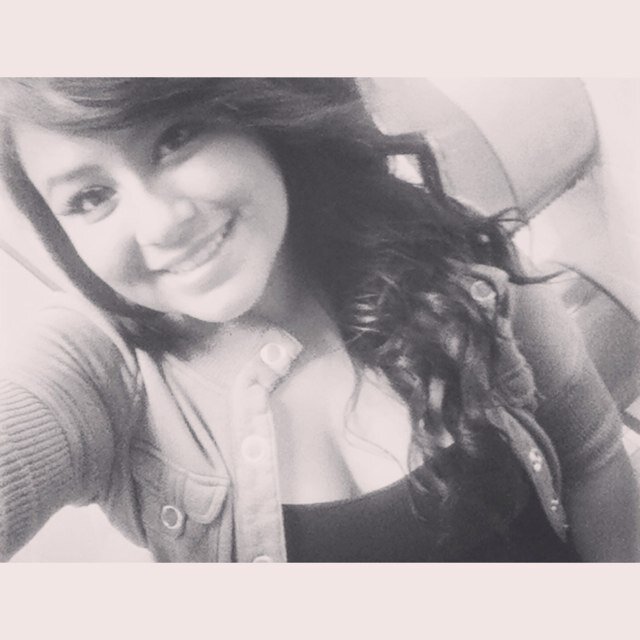 Cali Born & Raised ☀️ / 16 Years Youngg/ Junior At Ohs / Class Of 2015 / Follow Me On #Instagram @itsBeree_ 
Followw Cutiess c;