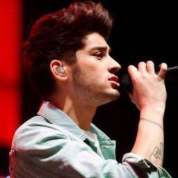 I love one direction and my favorite is zayn i love zayn so much