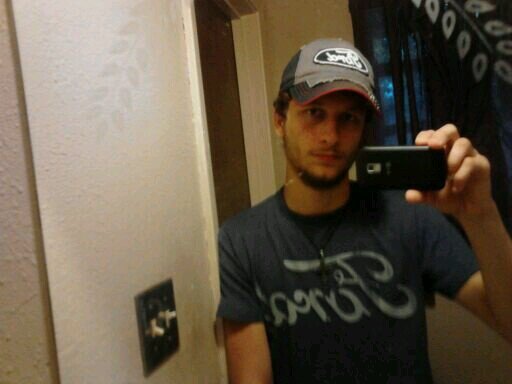 hi my name is Dustin im 20 and live in canton, tx. wanna know anything else just ask. kik:Drose93, snapchat: Bacondcr93
