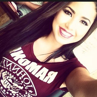 Eu amo a Jasmine ele e pft diva eu te amo sua cat 333
Belieber com orgulho
