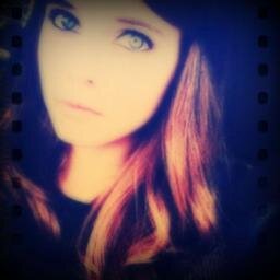 || ♥ Student of SMP.K Mawar Saron ♥ || ♥ 8b ♥ || visit my blogger esterclaudi@gmail.com || Avril Lavigne ||