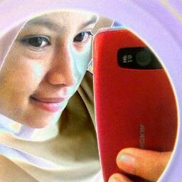 Seorang WaniTa Sanggup Menyembunyikan CiNta sElama 40 tahun,,
Namun ia tidak sanggup Menyembunyikan Kebencian waLau pun Hanya Sesaat ....... :(