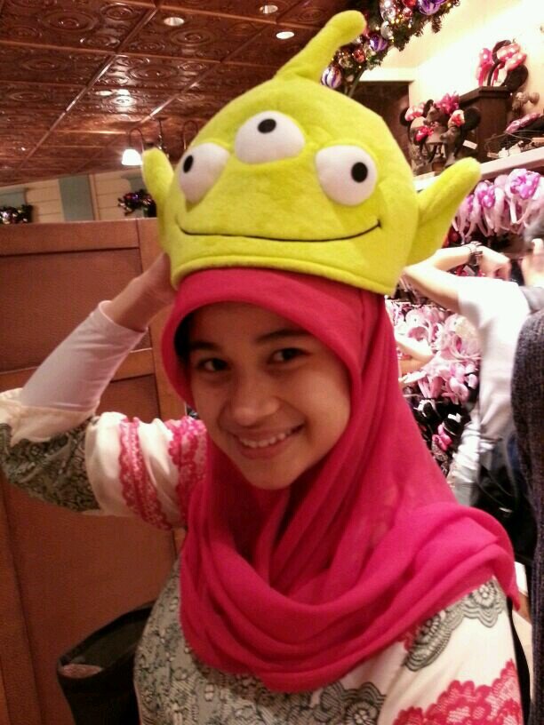 laugh often, love generously, live simply :)