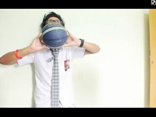 Follow aja.Kali aja jodoh.Timelinenya @Viccent22 jangan follow,Nanti naksir ^-^ since 22nov13
