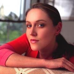 almabcolbert's profile picture. 