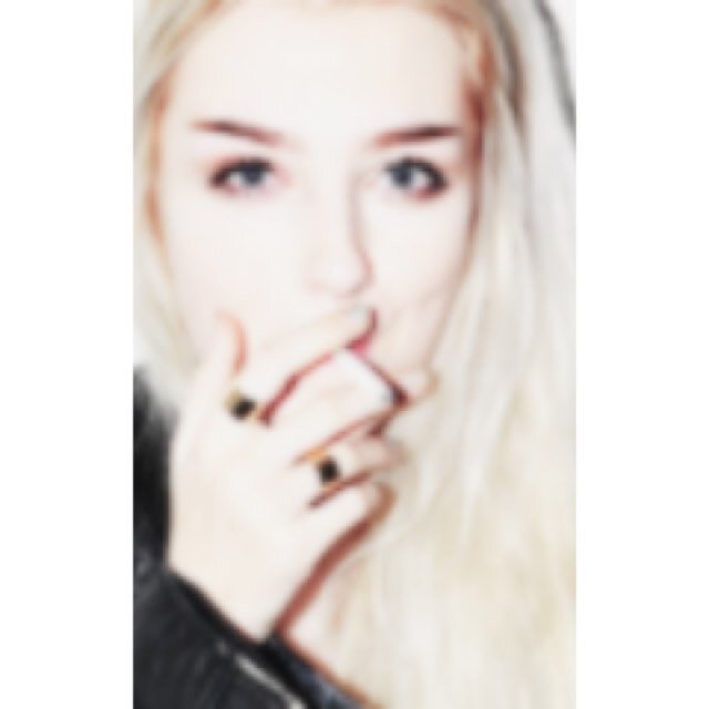 ♡per quanto possa stare in pericolo, sei il mio veleno ed insieme l'antidoto♡