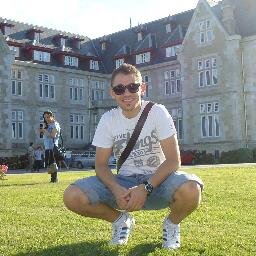 AdriMartinezNav's profile picture. Financiero friki con un transtorno por el deporte, las camisetas de fútbol y los videojuegos. 📊⚽️👕🎮

Papa de Adriana 👶🏼