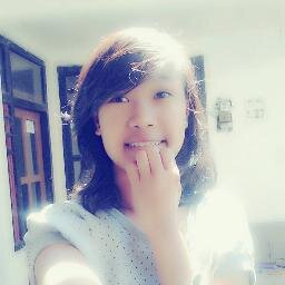 I don't want someone like you (˘ʃƪ˘)