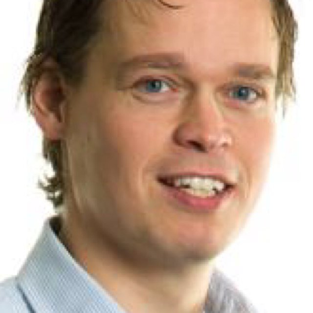 Schoonmaak | HR | Netwerken | JCI | Samenwerken | Auto's | Opel | FC Twente | Reizen. Waarmee kan ik je van dienst zijn?