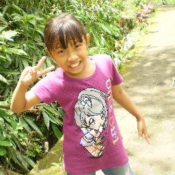 kadeksri6's profile picture. adiknya @ayu_dhanie follow kakakku ya :)). mau follback harus mention dong:D