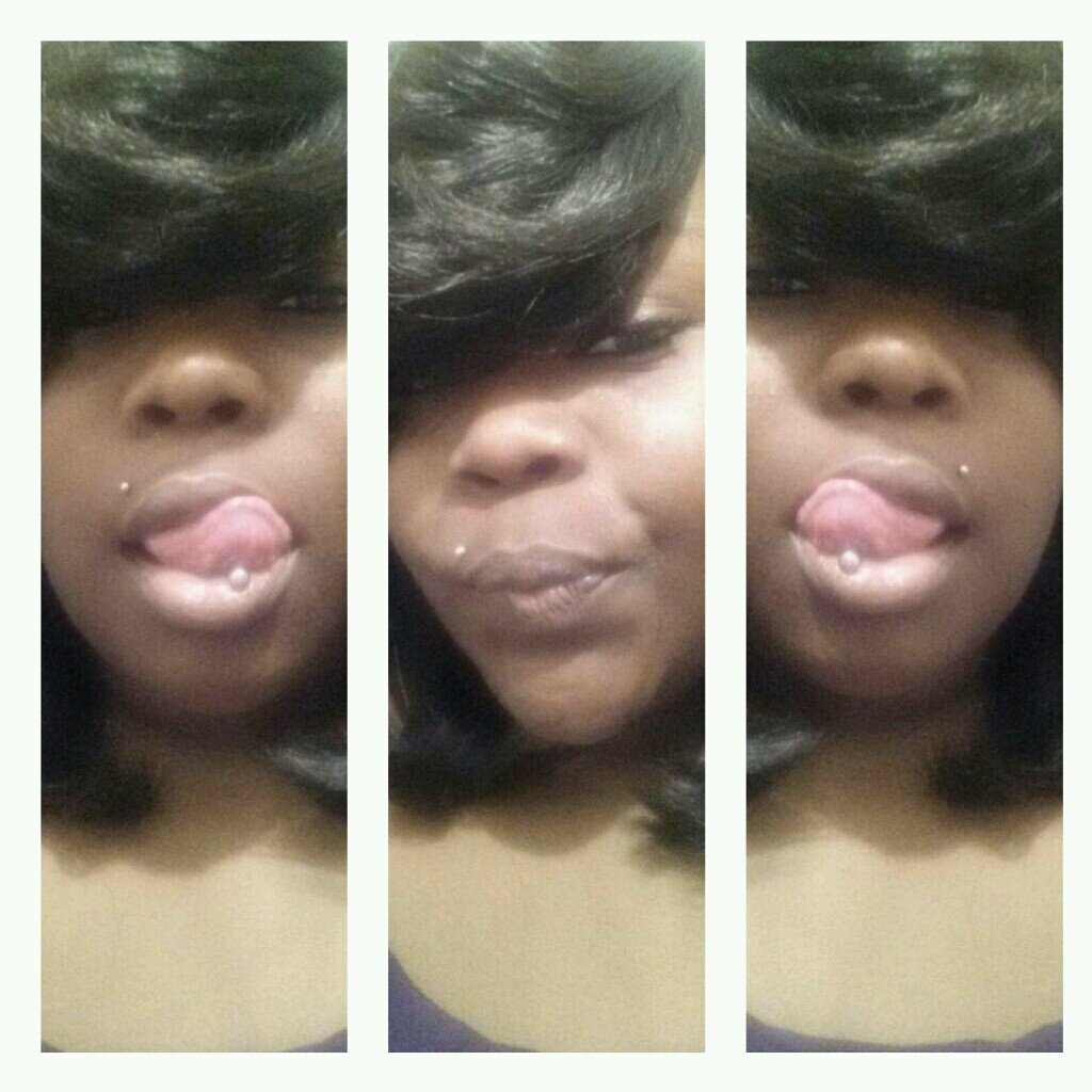 Pour up for BONE, Lite up for 5KINNY BLACK ♥2·6 my home♥....i ♡ dreadheads....Kush da name hit follow!!!
