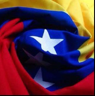 #YoSoyVenezolana 100% Demócrata... Los tiempos de Dios son Perfectos...
