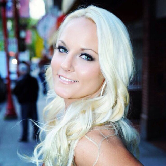 Former #ProfessionalAthlete ~ Turned Pro Mom http:https://t.co/QQUF91OPa6 ~ I AM #Blessed #LoveLife #Inspire