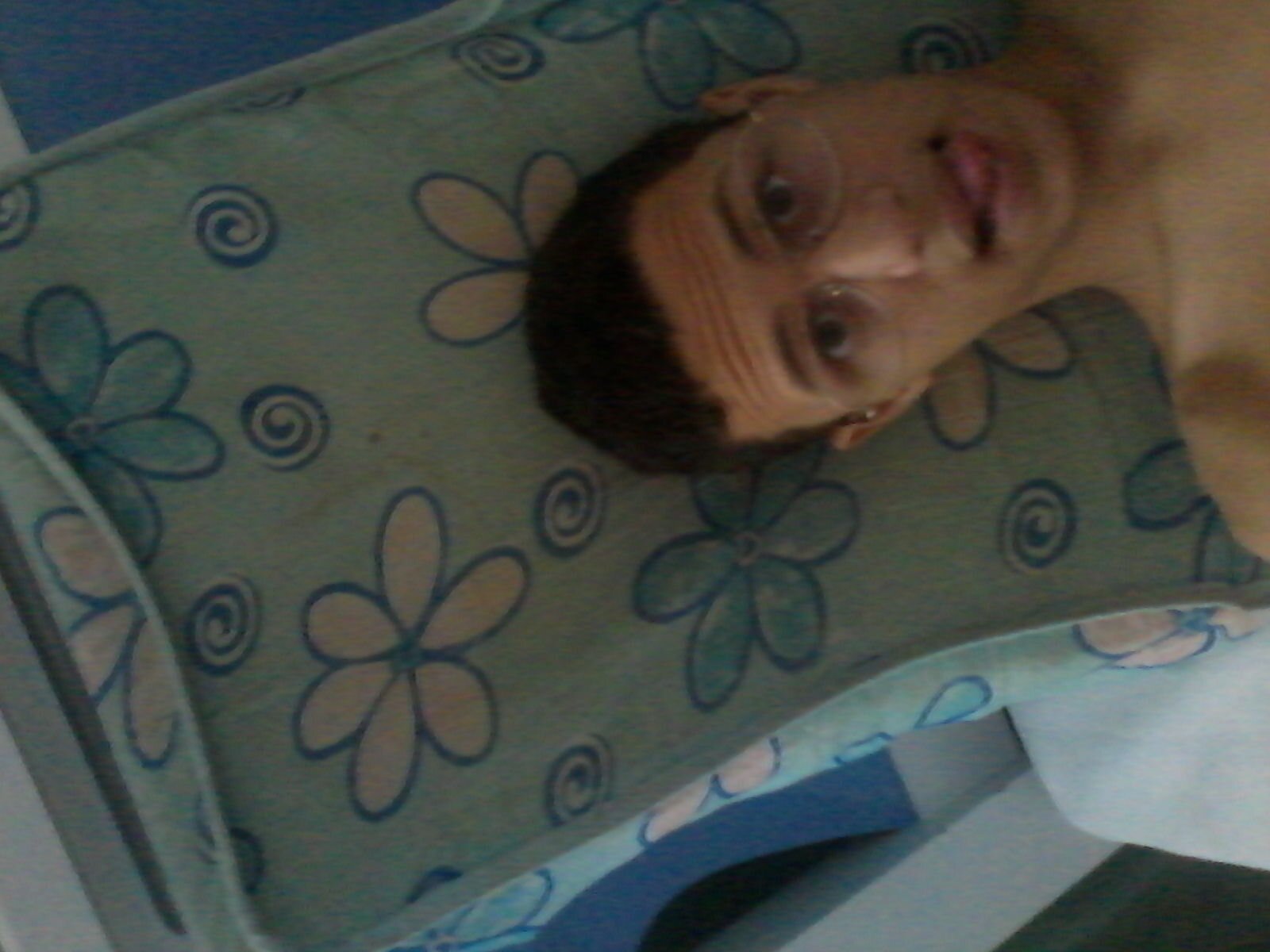 amo futebol sou super gente boa e adoro sexo kk