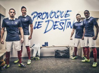 Provoque le destin