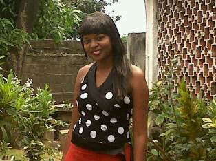 God fearin outgoin..teacher fashion icon n addicted to shoes...