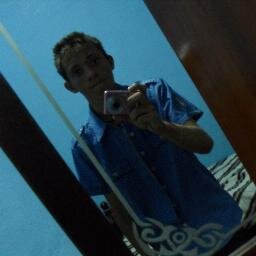Minha Imagem é Você quem faz ... Mas lembre-se Minha Vida Sou Eu Quem Vivo  
Facebook : https://t.co/IVzsicRfXJ