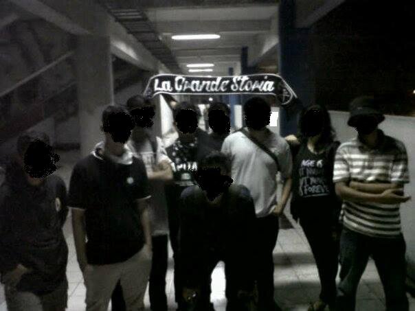| menjual dan membeli  | PSS SLEMAN | ben isoh piye carane..:)