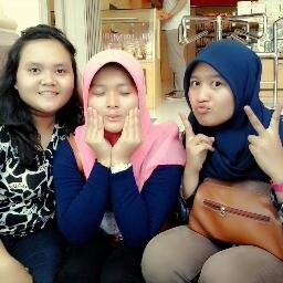 私はアユです。。
Japanese literature, Padjadjaran University 2011