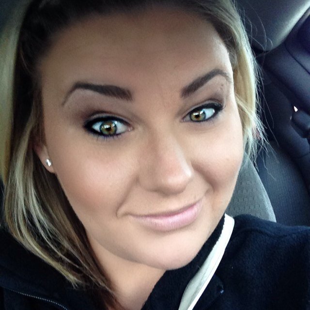 robynwoelffer's profile picture. 