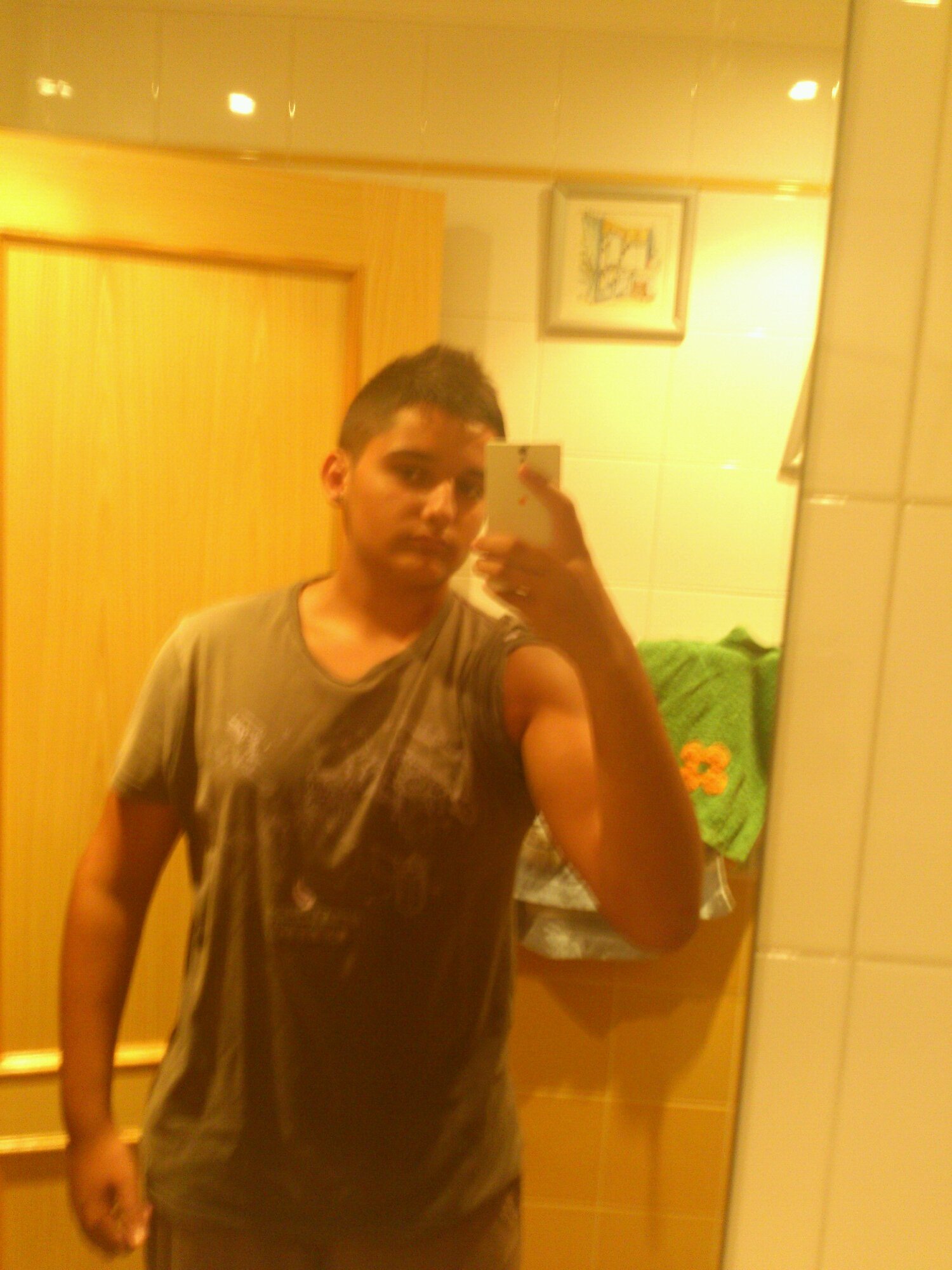 Desde el 99 dando follon - liante 100% - jodeor' nivel pro - empanao' de la life - De Lorcah-Si me buscas estoy en el gym-Si me das la espalda te toco el culo:3