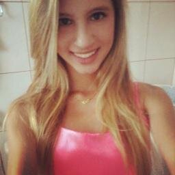 ''Oque ela aguenta sorrindo você não aguenta nem gritando ''