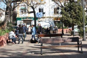 Barrio multicultural. Rey de las tapas en Granada, motos preparadas, litros y hermanicos. Orgullo chanero