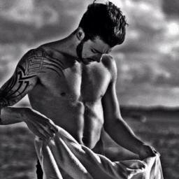 O amor que sinto por você é o que me faz sobreviver @gusttavo_lima.Fã não desista tenha fé sua hora vai chegar.Seguida por:@FrontJR
