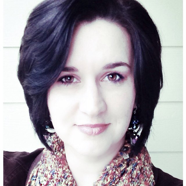 I am a wife and mother. I love to cook, sing, help others and create! I work from home, Anna Page Photography, Inky Dinky Daisy Custom Jewelry and Mommy's Club!