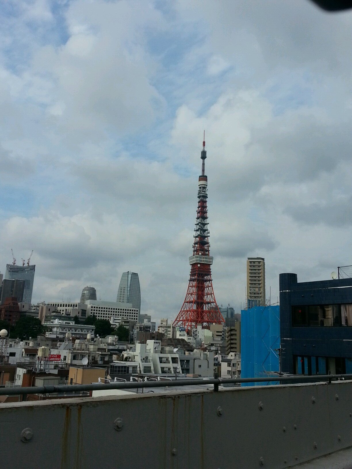 ランド円で毎月三万円もらえるよう、徐々に買いましていきます！