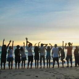 tetap MUDA|tetap MENJELAJAH|tetap INDONESIA |#pecanduwisata| contact us: taskecilku@gmail.com|instagram: taskecil|Bimo:081393838342