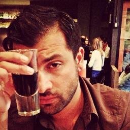 Anish_Shah's profile picture. Via @thatkevinsmith:
Act I is all set-up, Act III leads to curtain. Live in Act II: it's where all the best shit happens.