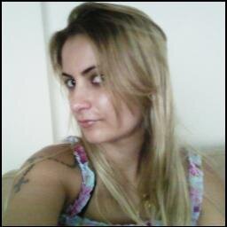 Professora de Educação Física, Amo esporte e muito feliz;
Acredite que tudo é possivel.