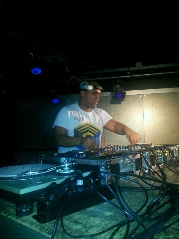 HARDSTYLE/Raw Dj brownie