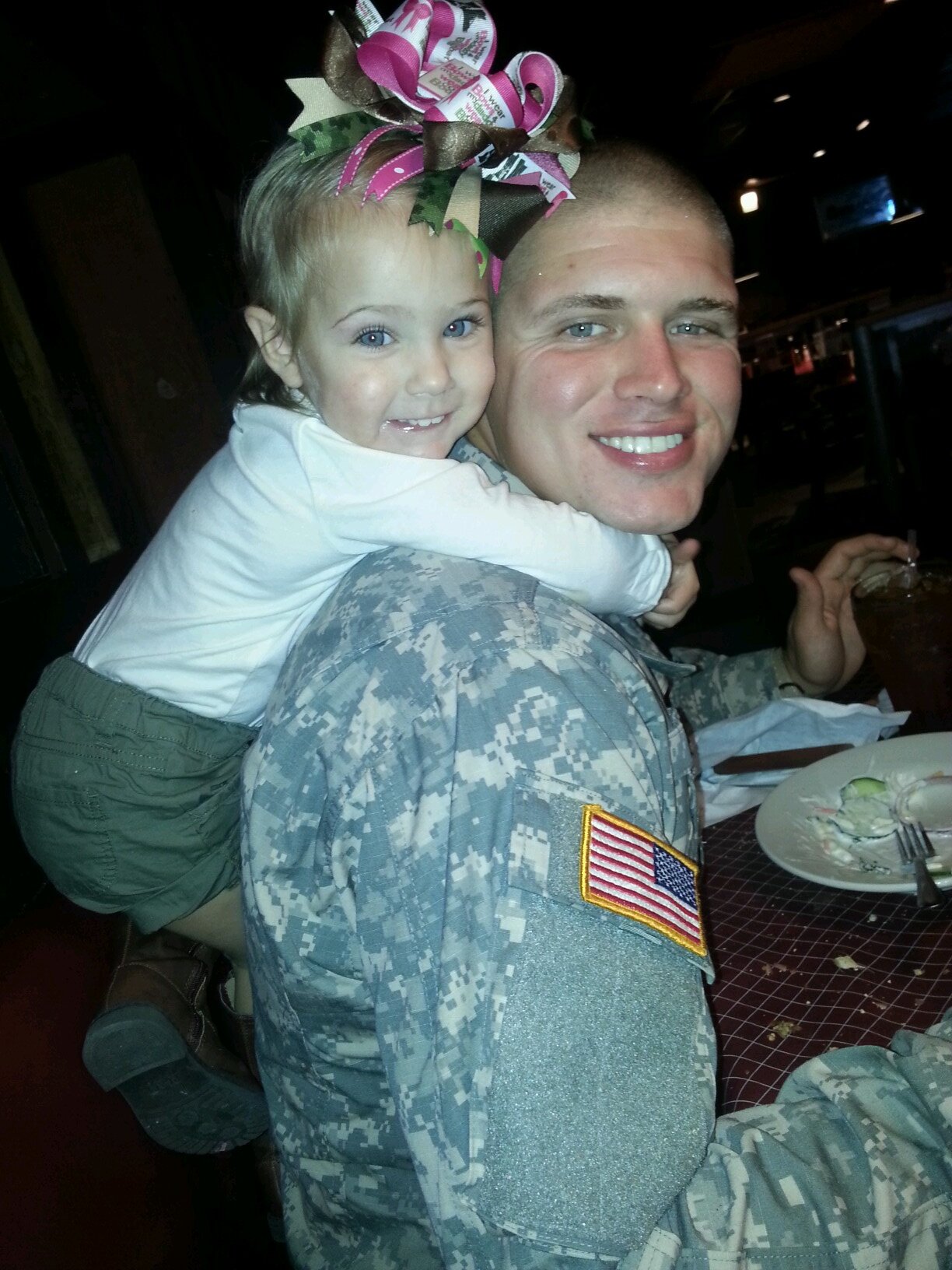 PoppaStark's profile picture. 