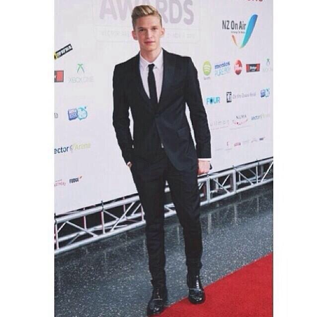 Just another angel. Cody and Alli ill followback! Dont forget to buy #noticeme and #theacousticsessions on Itunes!