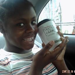 Fun girl bestest friends R: Chayane, Bella, Carly, Jayanna!!!!!! MIAMI HEATS FAN cousins R : lenz dalusma and sis lynn !! luv ya!!!!